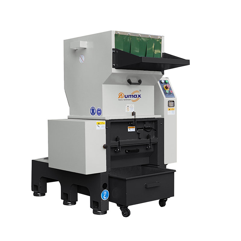 What are the different types of granulators?